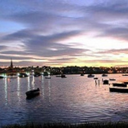 Riverbank House Hotel Ferrybank Экстерьер фото